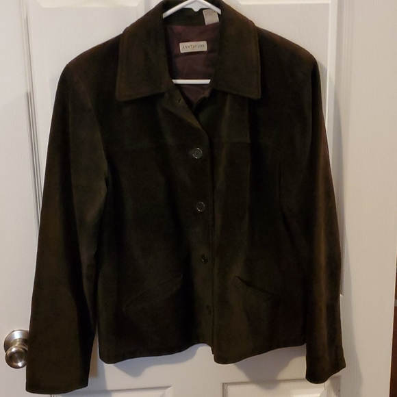 Jacket - Picture 1 of 2